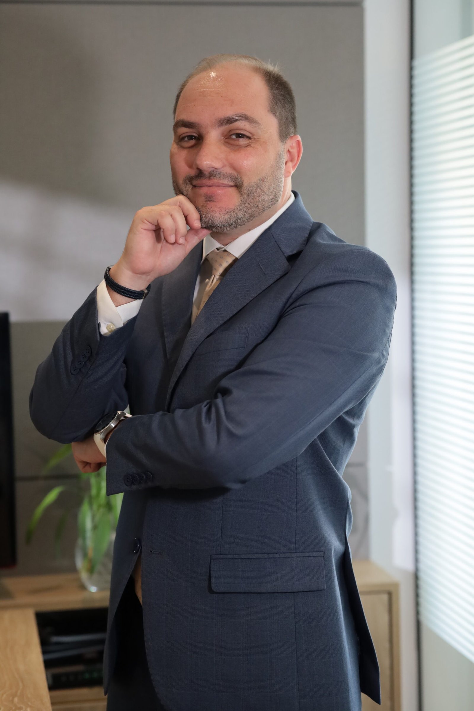 Dr. Alessandro Caldonazo